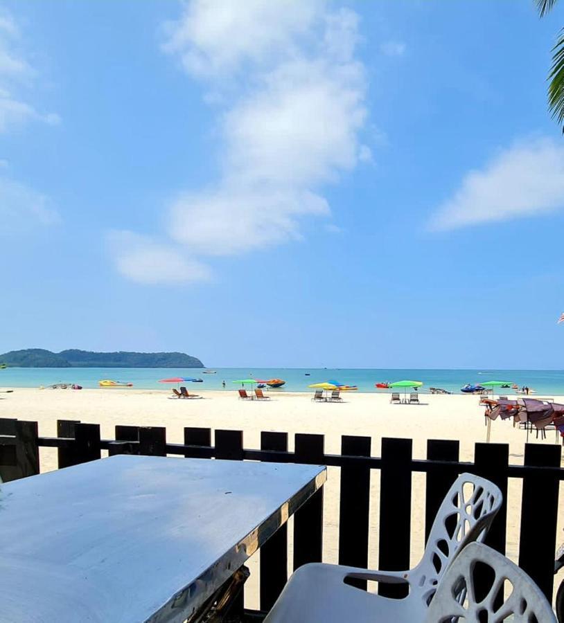 Best Star Resort Pantai Cenang  Exterior photo